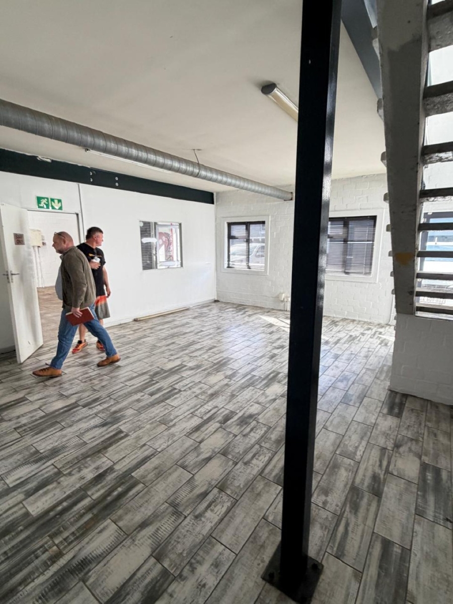 To Let Commercial Property for Rent in Maitland Western Cape